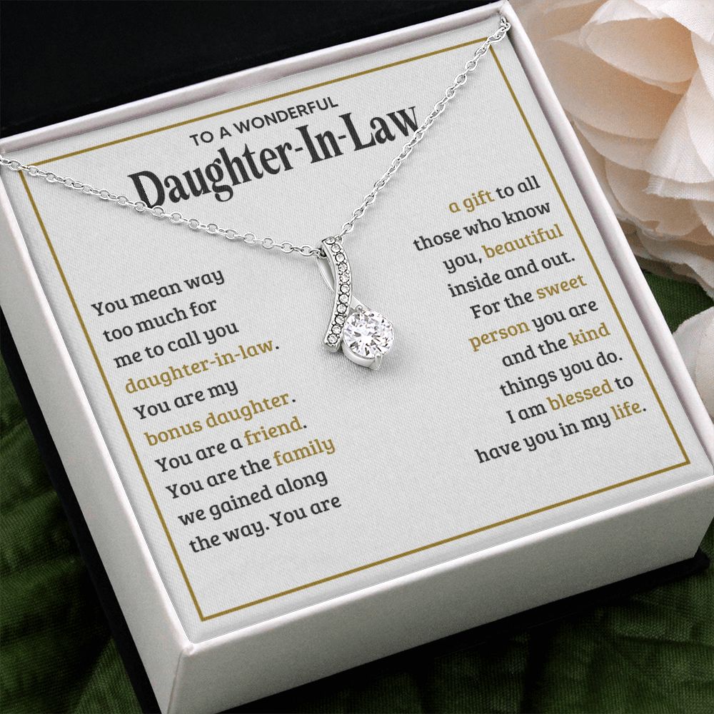 TO MY DAUGHTER IN LAW SWEET PERSON ALLURING BEAUTY NECKLACE GIFT SET