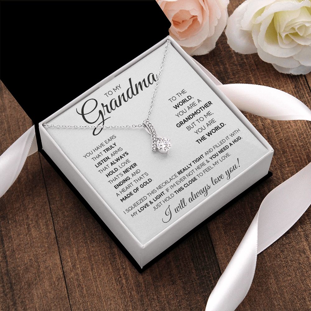 TO MY GRANDMA SQUEEZED ALLURING BEAUTY NECKLACE GIFT SET