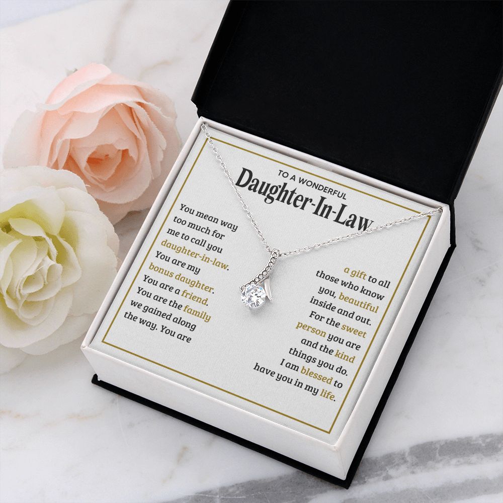 TO MY DAUGHTER IN LAW SWEET PERSON ALLURING BEAUTY NECKLACE GIFT SET