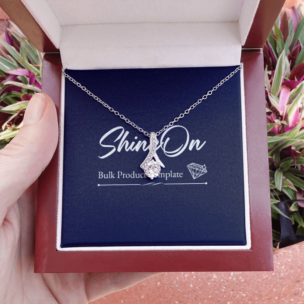 ALLURING BEAUTY NECKLACE GIFT SET