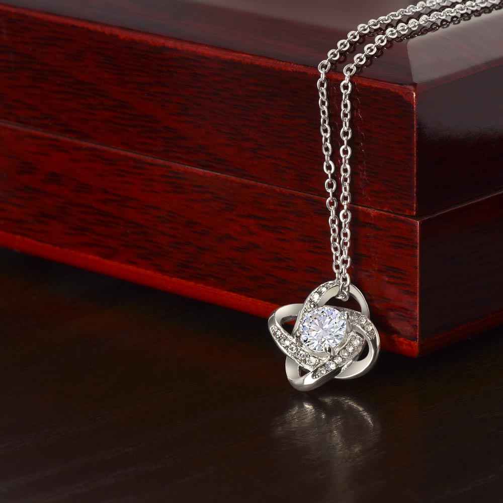 LOVE KNOT NECKLACE GIFT SET