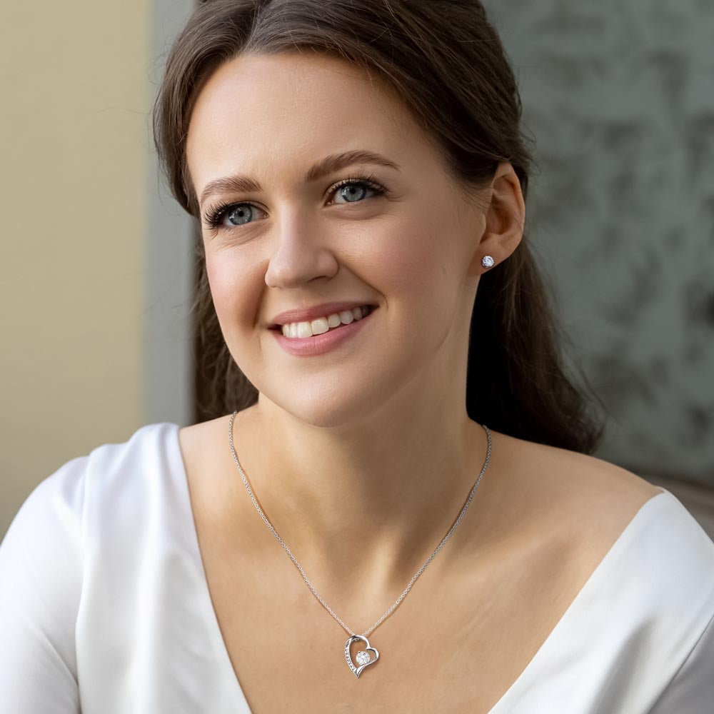 TO MY GRANDDAUGHTER FOREVER LOVE NECKLACE AND EARRINGS SET - GRINCH