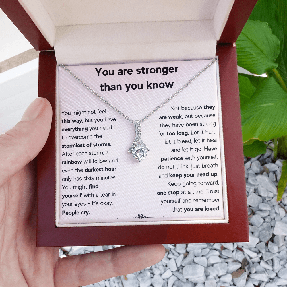 ENCOURAGEMENT STORM ALLURING NECKLACE GIFT SET