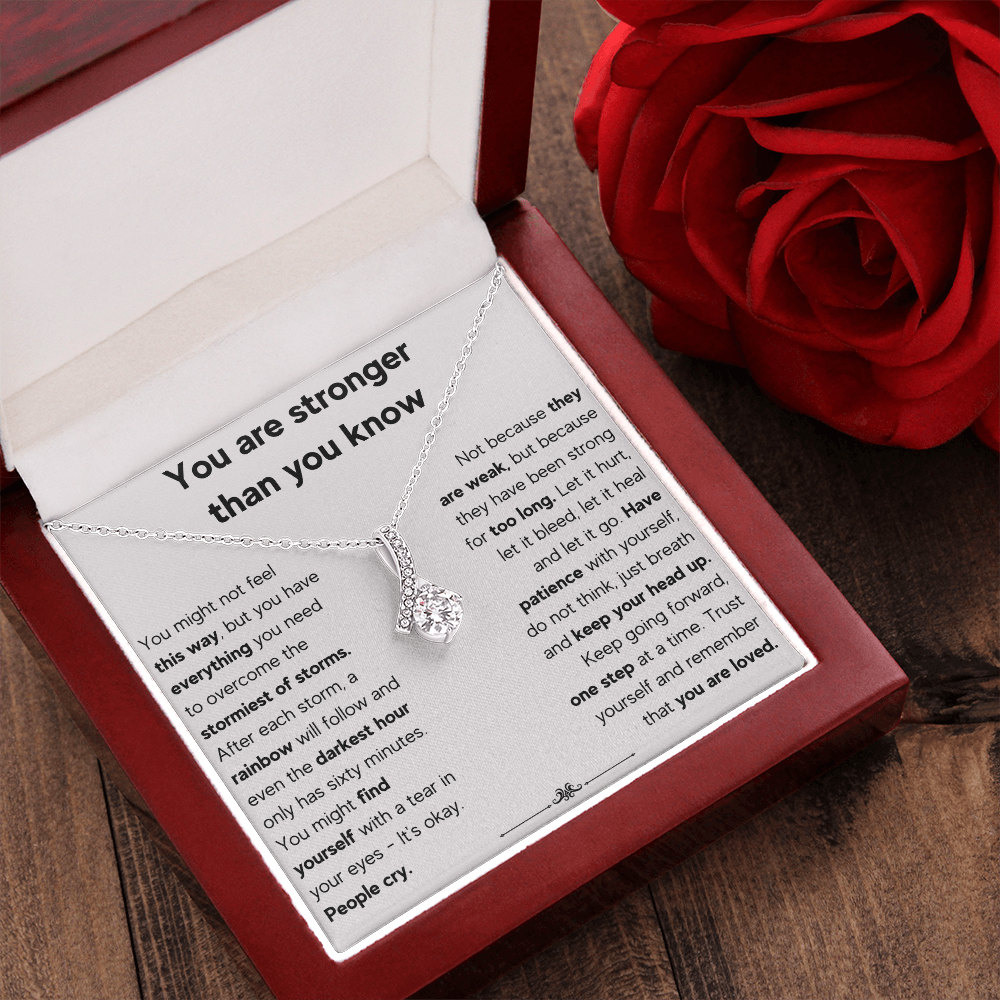 ENCOURAGEMENT STORM ALLURING NECKLACE GIFT SET